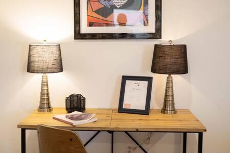 The O'Keeffe-2Nd Floor Boutique Hotel Suite Bentonville Extérieur photo