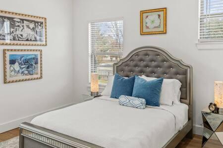 The O'Keeffe-2Nd Floor Boutique Hotel Suite Bentonville Extérieur photo