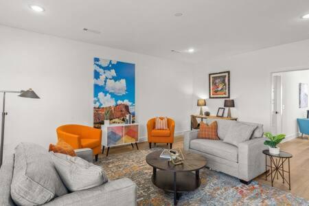 The O'Keeffe-2Nd Floor Boutique Hotel Suite Bentonville Extérieur photo